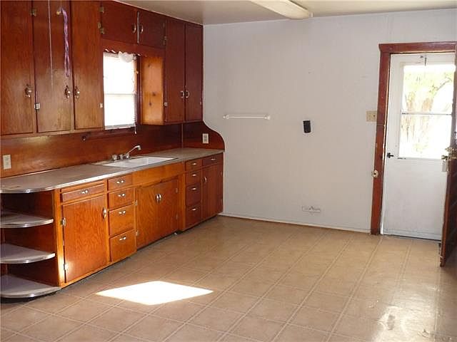 2nd image of 7701 Colton Dr