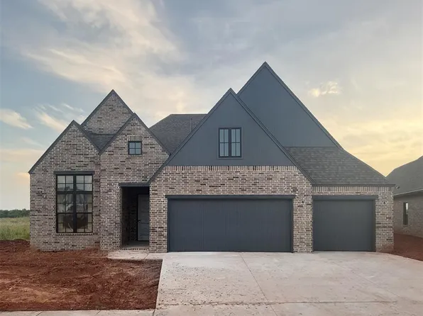 18140 Fieldshire Dr, Edmond, OK 73012