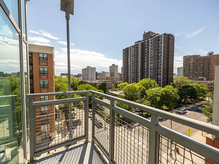 1000 W Leland Ave #6C — Photo 18