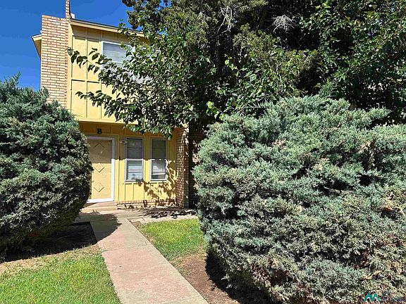 2nd image of 717 Laurelwood Dr APT B