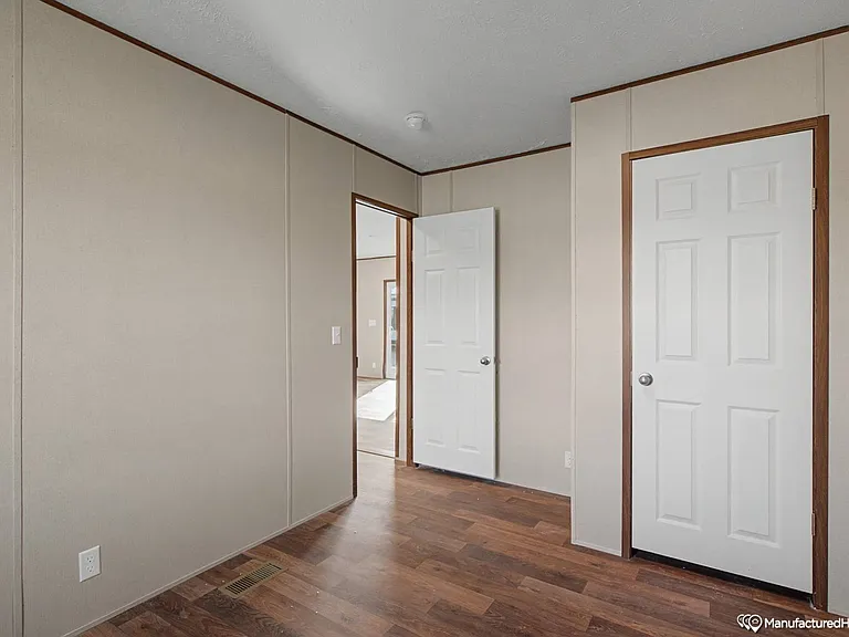 316 Aimee Len Dr — Photo 7