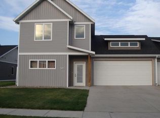 3815 Downing St, Bismarck, ND 58504