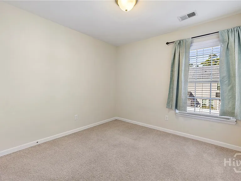 116 Ventura Pl — Photo 21