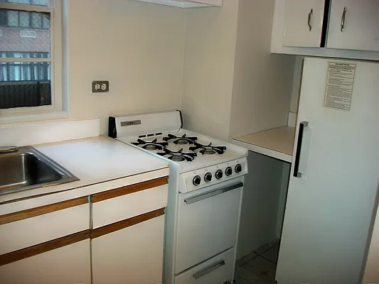 Sold by Manhattan Network Inc. | media 10