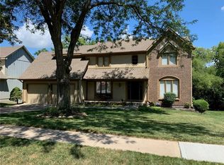 7833 Mullen Rd, Lenexa, KS 66216