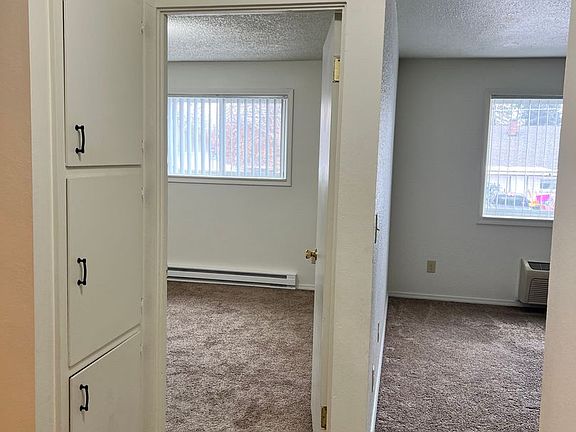 3rd image of 1020 S 20th Ave APT 20