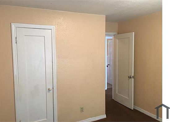 5th image of 2237 NE 20th St