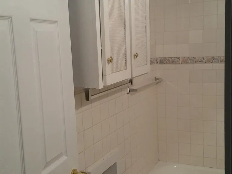 1905 Layton Ave — Photo 17