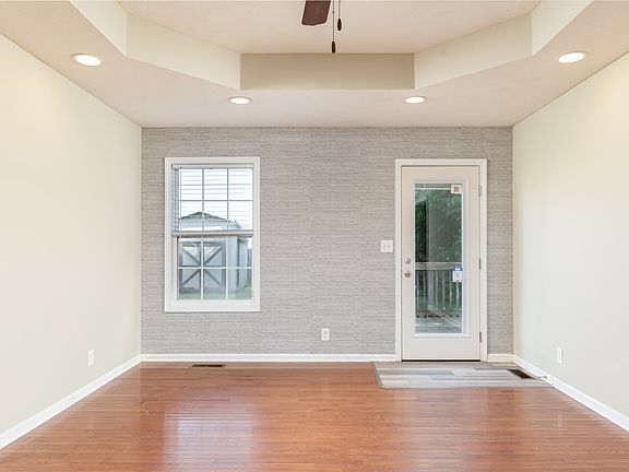 5th image of 539 Fox Trot Dr