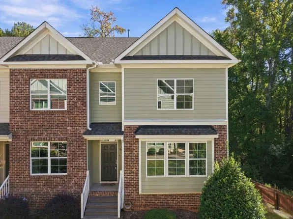 908 Laurel Gate Dr, Wake Forest, NC 27587