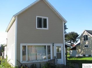 414 W Pine St, Washburn, WI 54891
