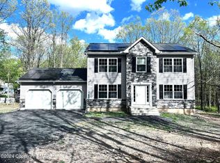 1569 N Rocky Mountain Dr, Effort, PA