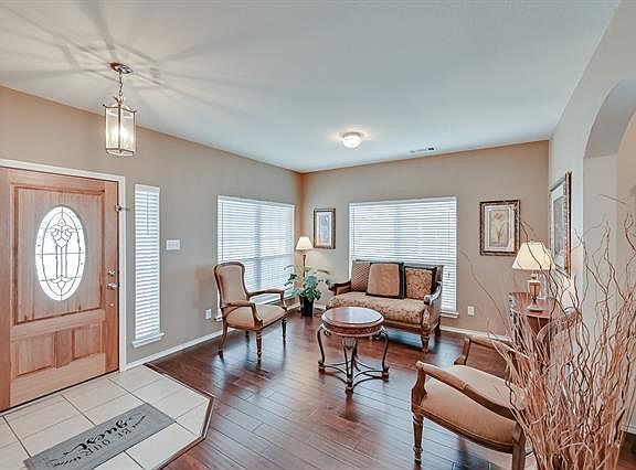 2nd image of 508 Poplar Vista Ln
