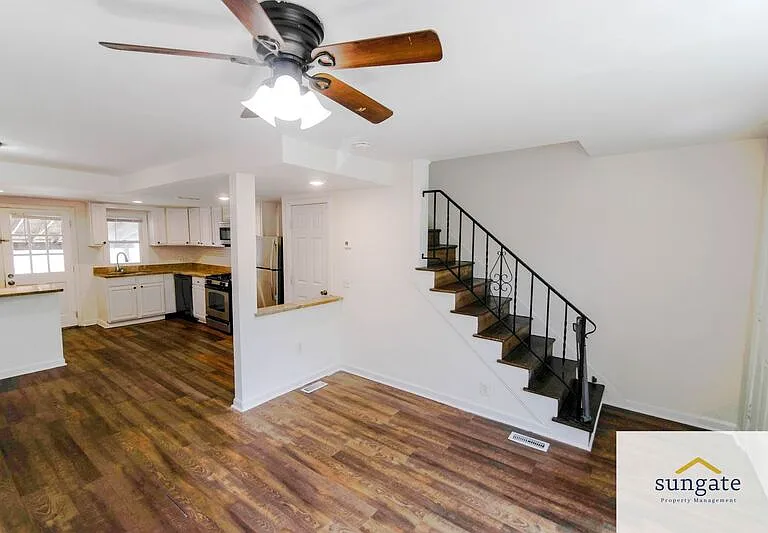 5215 Wasena Ave — Photo 3