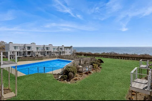 707 Old Montauk Hwy Photo 1