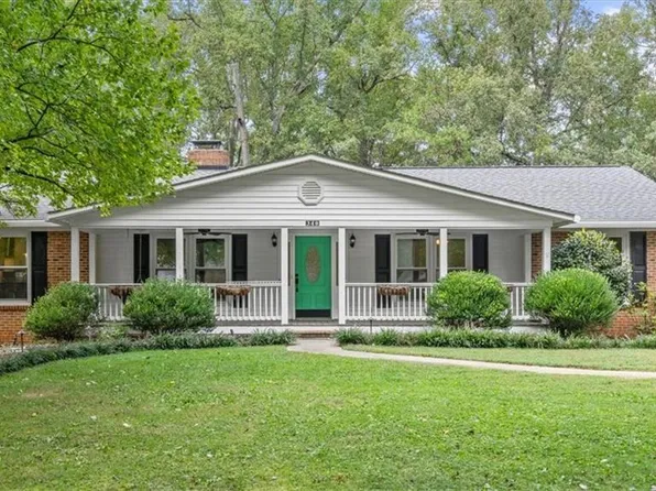 340 Barons Rd, Clemmons, NC 27012