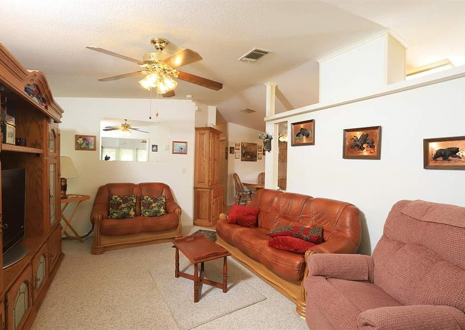 1st image of 390 Egret Cir