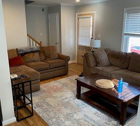 3rd image of 7814 Wyoming St #7814