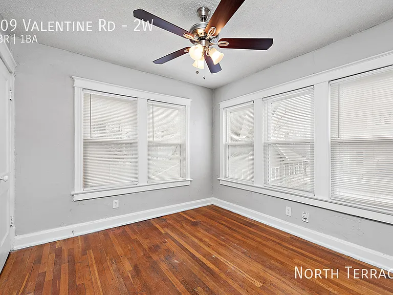 509 Valentine Rd #2W — Photo 12
