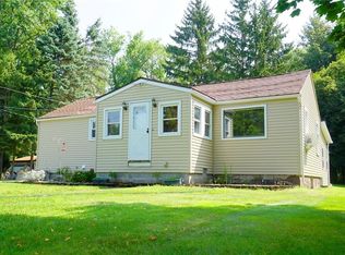 2427 Lockport Olcott Rd, Newfane, NY 14108