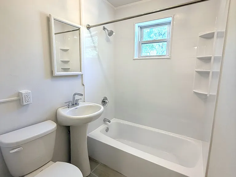 85 Copeland St #1 — Photo 6