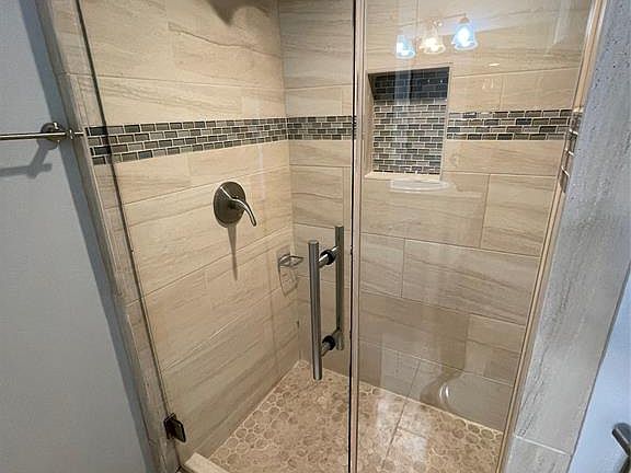 Master shower