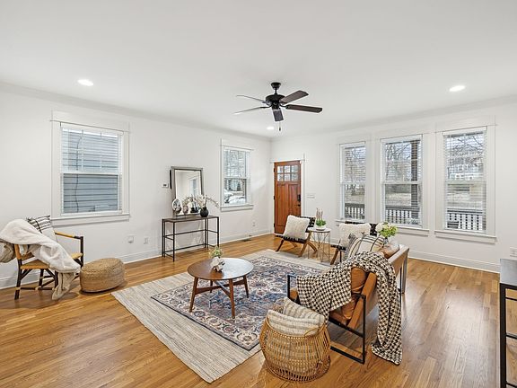 4th image of 2216B Wickson Ave