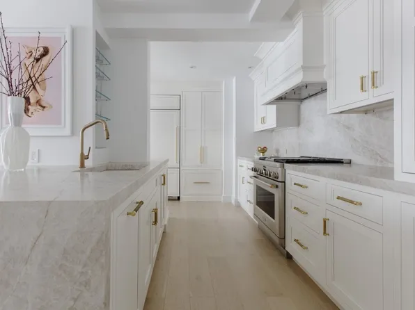433 W 34th St #4ABC, Manhattan, NY 10001