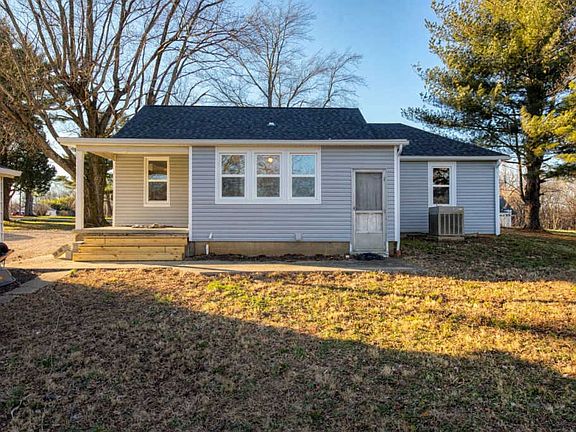 3rd image of 4511 Mesker Park Dr