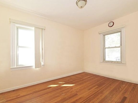 3rd image of 9241 241st St Floor 2