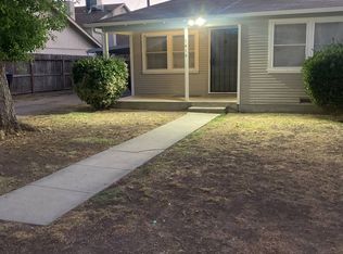 1419 S Crowe St, Visalia, CA 93277
