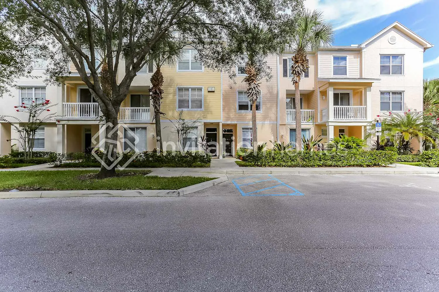 145 Galicia Way Apt 203 Jupiter, FL 33458 — Photo 1