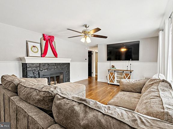 4th image of 108 Radix Rd