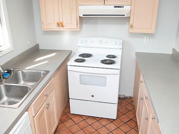 3rd image of 20220 Gloucester Ct #A3