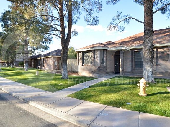 2nd image of 966 E Park Ave