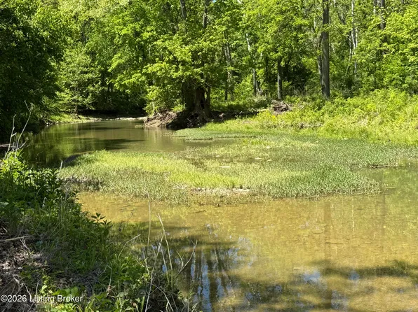 3 Pea Ridge Rd, Waddy, KY 40076
