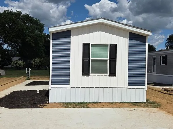 1 Timber Point Dr, Ghent, KY 41045