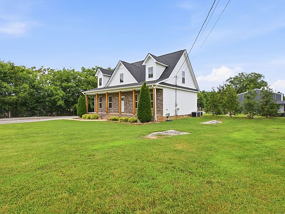 4th image of 3760 Mealer Rd