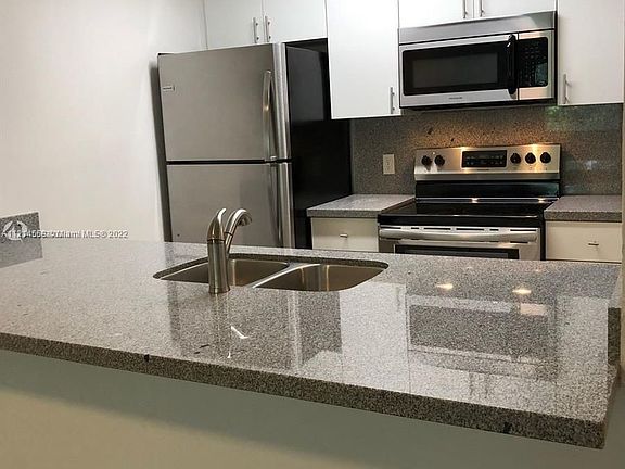 3rd image of 8100 Geneva Ct APT 540
