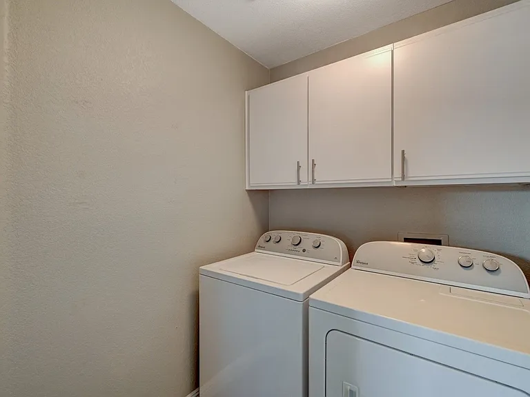 9421 Valley Hills Ave — Photo 18