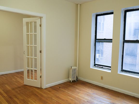 2nd image of 242 Bradhurst Ave APT 45