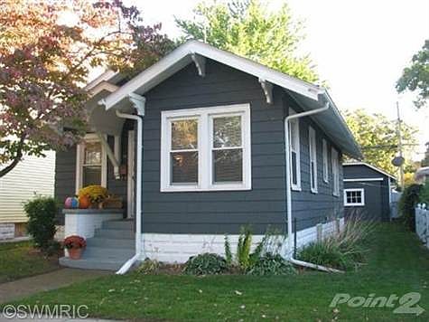 4th image of 434 Howard Ave