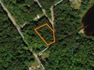 0 Nottingham Ct, Becket, MA 01223
