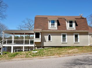 114 Garvins Falls Rd, Concord, NH 03301