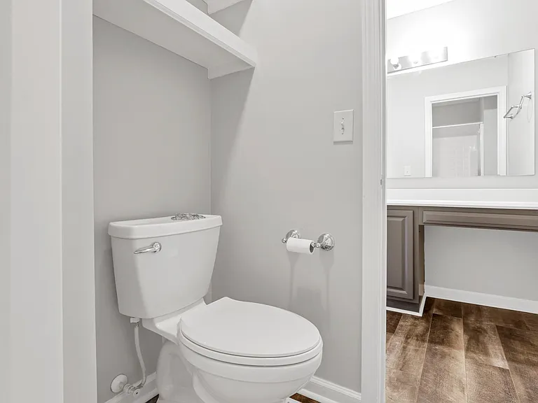 920 Sara Ct #920 — Photo 30