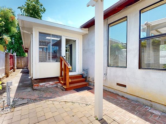 5th image of 1537 Oakwood Dr