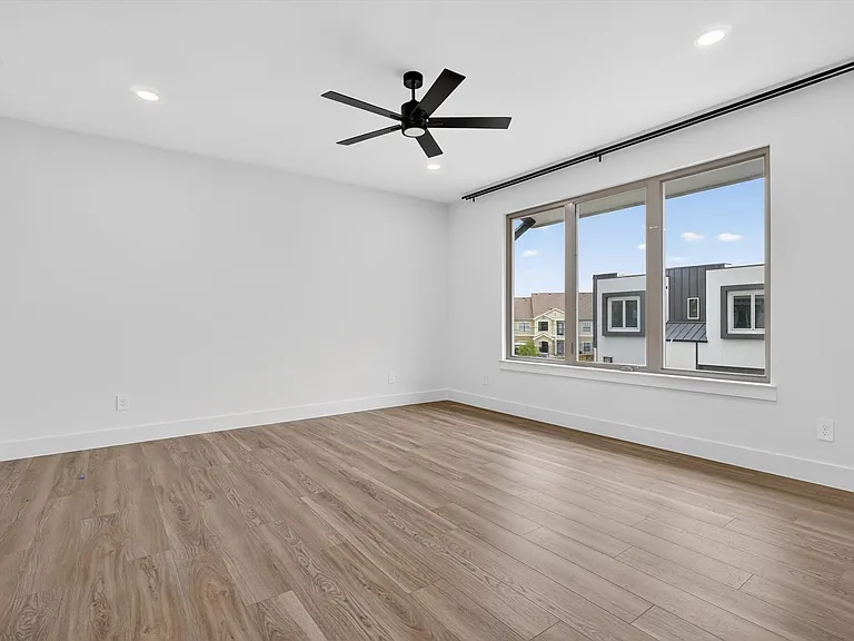 5704 Wayside Dr — Photo 23