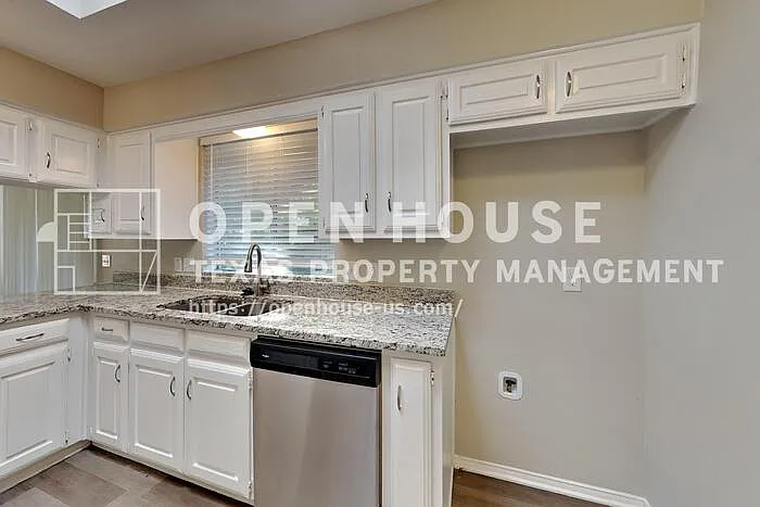 2709 Deep Valley Trl — Photo 5