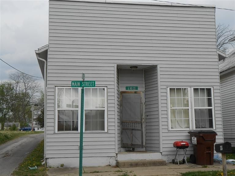 1st image of 136 N Main St