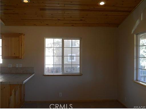 3rd image of 2136 3rd Ln #Out